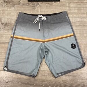 Vissla Board Shorts Mens Large Swim Trunks Quick Dry Surf Beach‎ Striped Hybrid